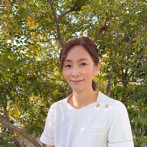 カウンセラー 長村郁子